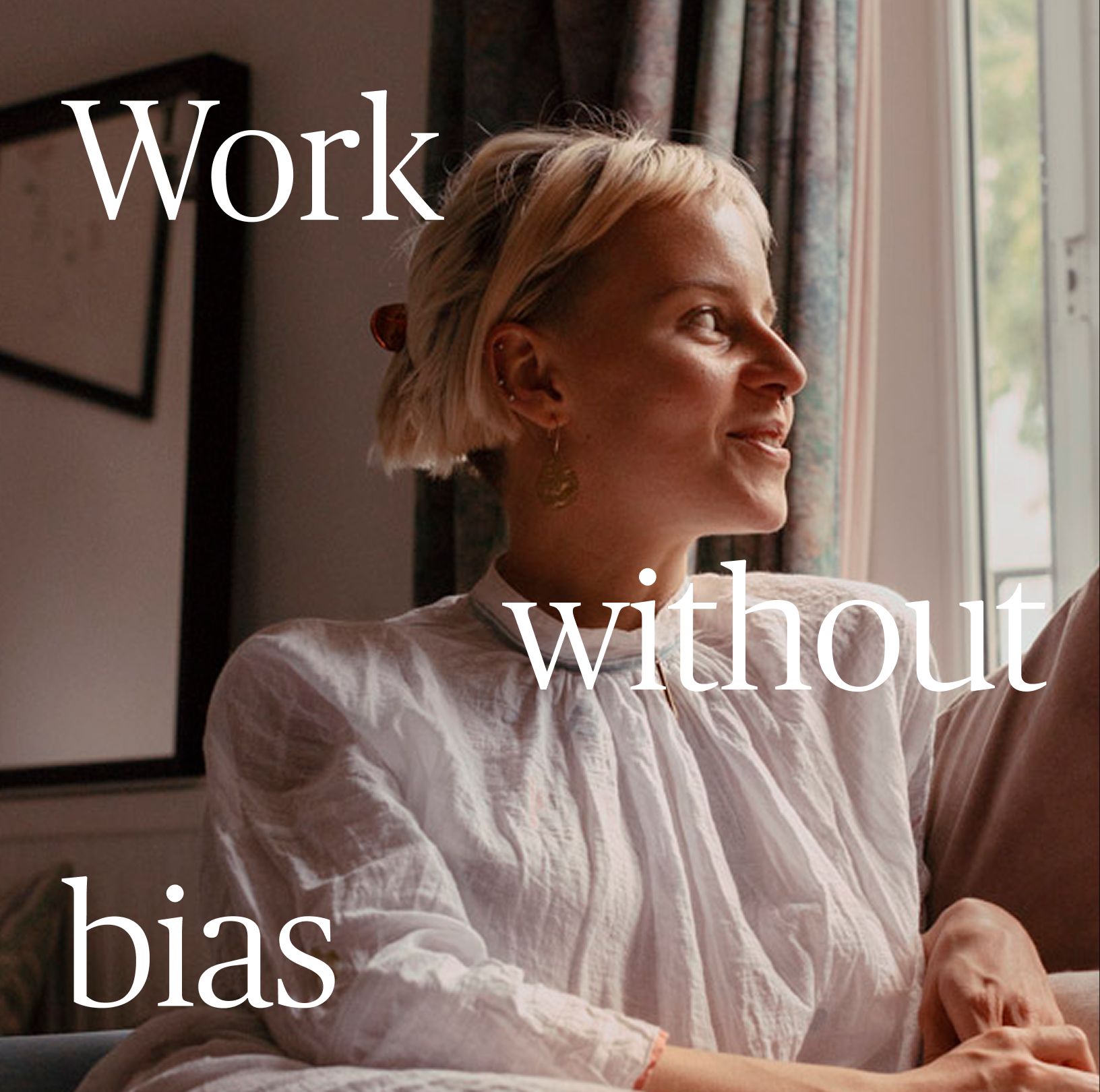 Publico light “Work without bias”